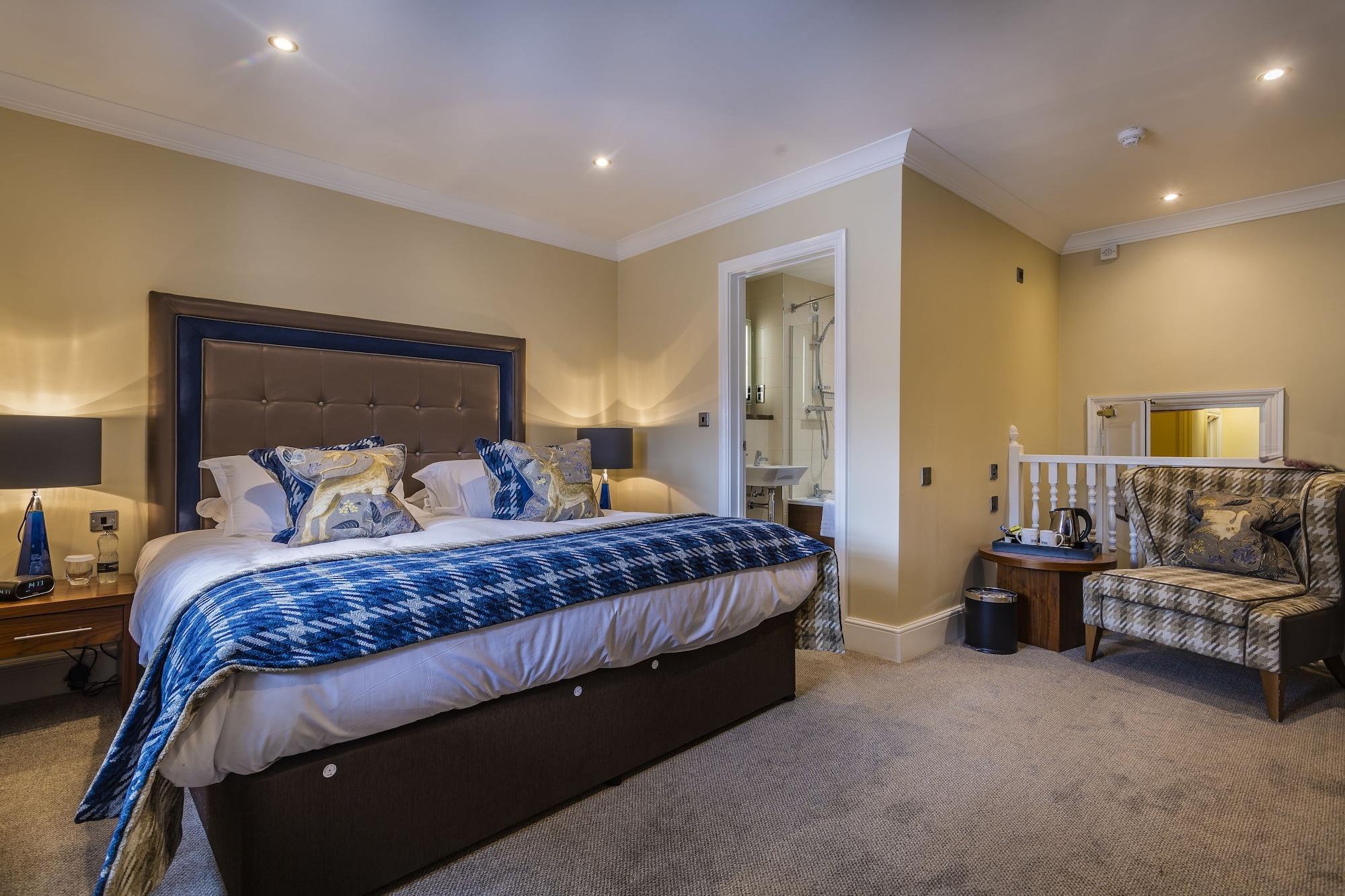 The Talbot Hotel, Oundle , Near Peterborough Bagian luar foto