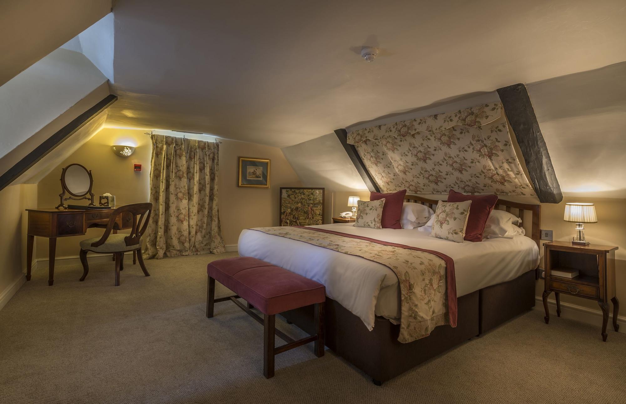 The Talbot Hotel, Oundle , Near Peterborough Bagian luar foto