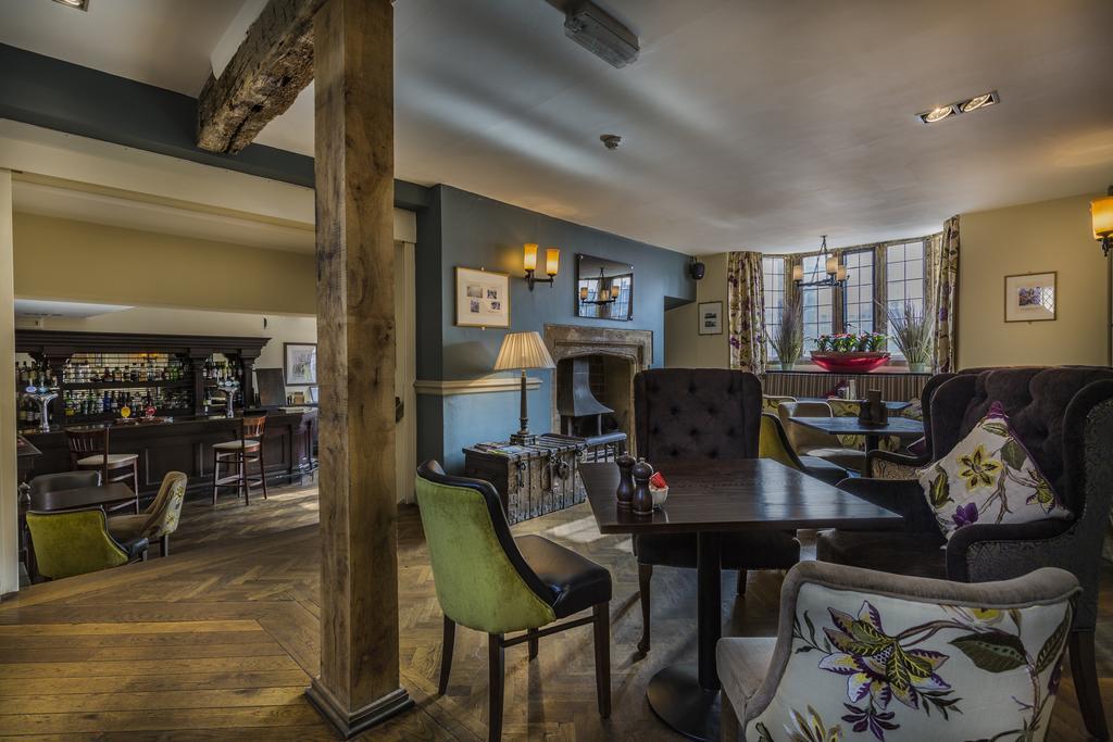 The Talbot Hotel, Oundle , Near Peterborough Bagian luar foto